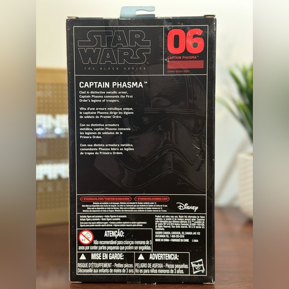New Star Wars The Black Series Captain Phasma Figure - Picture 4 of 7